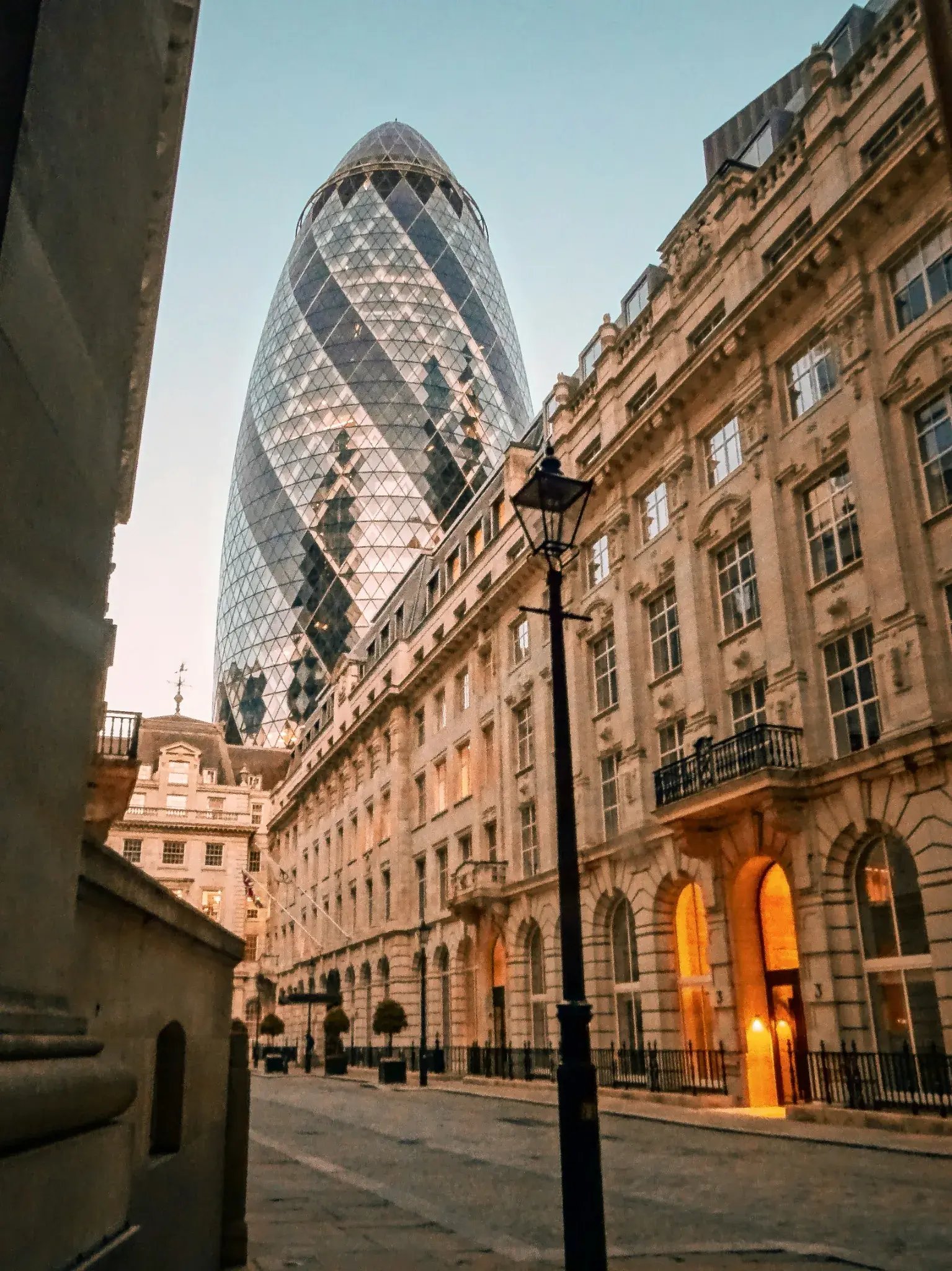 zkipster 30 stunning gala dinner venues in London gherkin