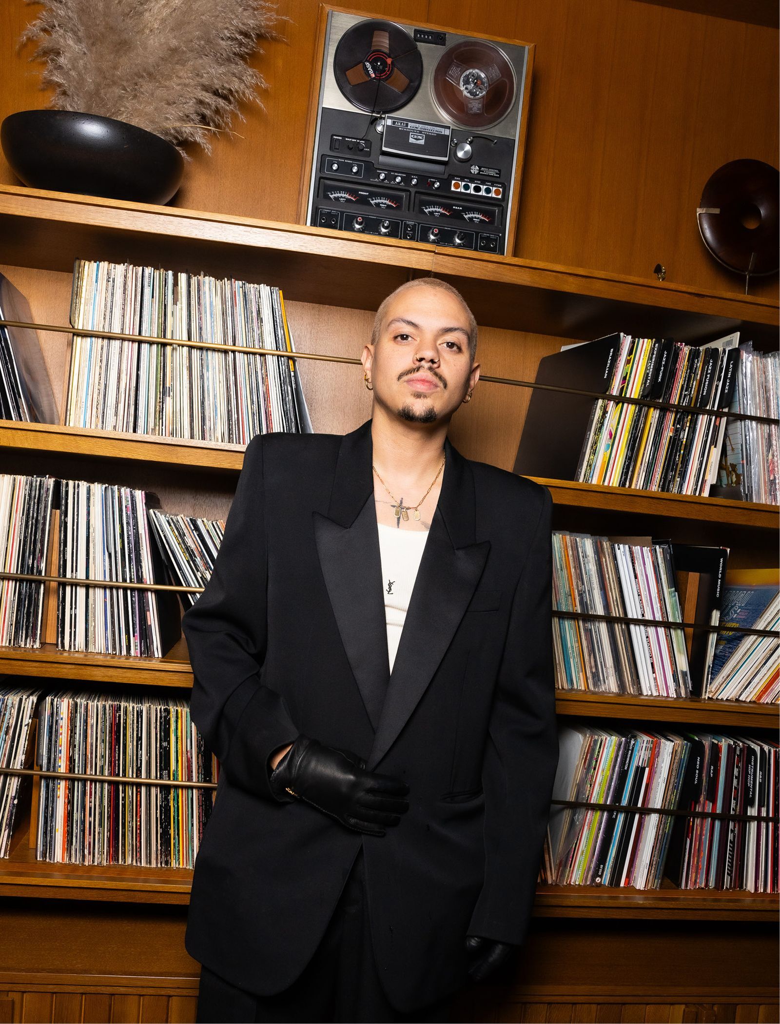 Event-Flash-Grammys-2025-10-p-1600