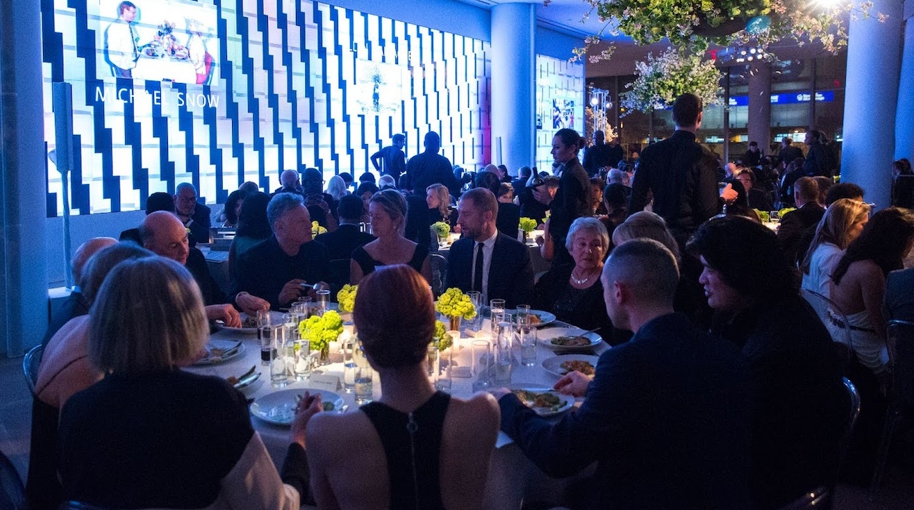 How to plan a corporate dinner that impresses