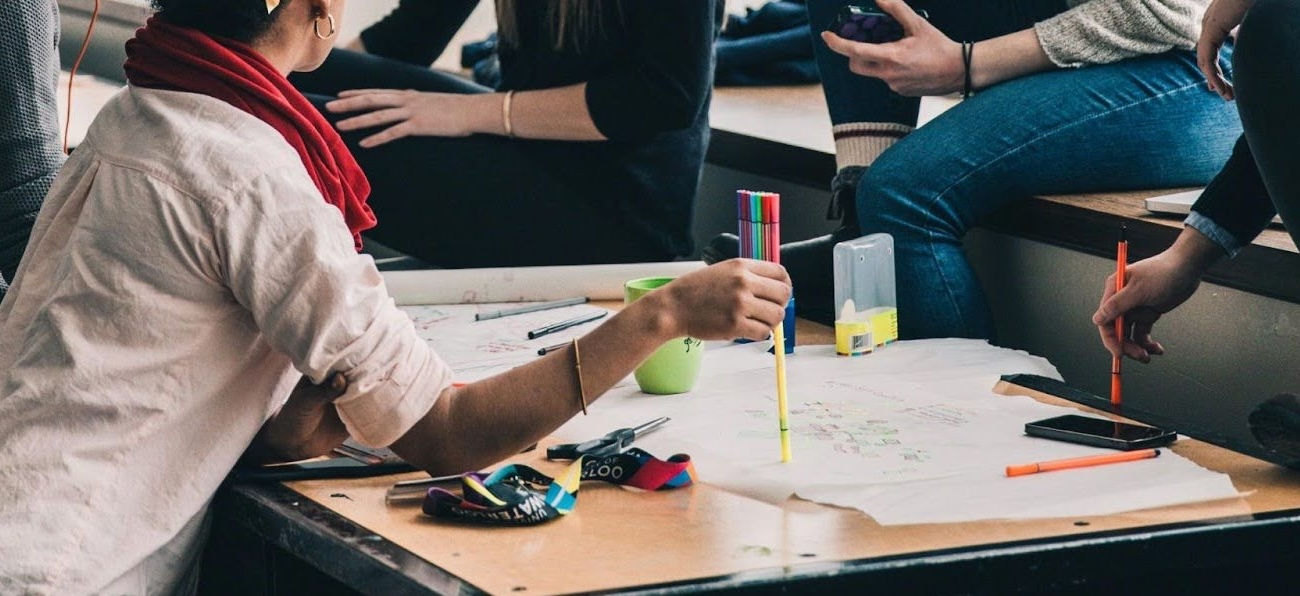 5 simple steps to running a successful event debrief